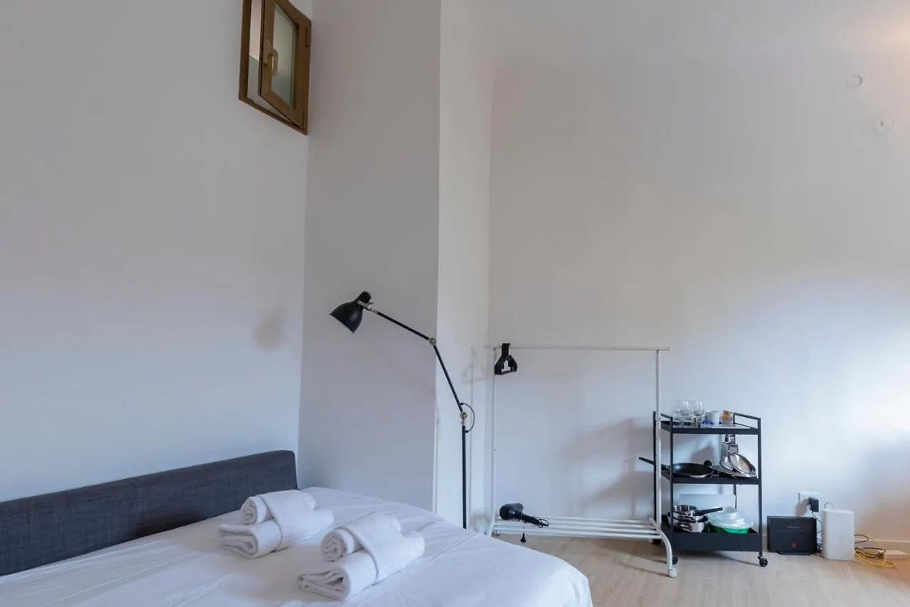Menabrea Apartment In Isola contacts